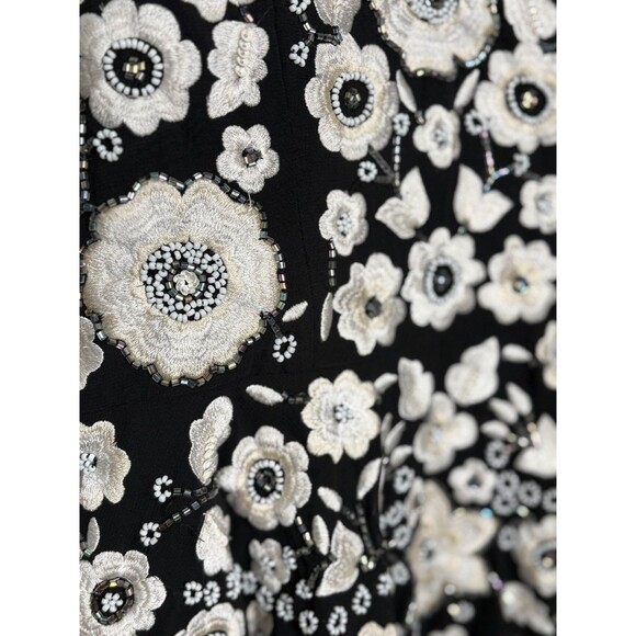 Needle & Thread Sz 2 Beaded Embroidered Black White Floral Prom Dress Homecoming - Picture 3 of 9